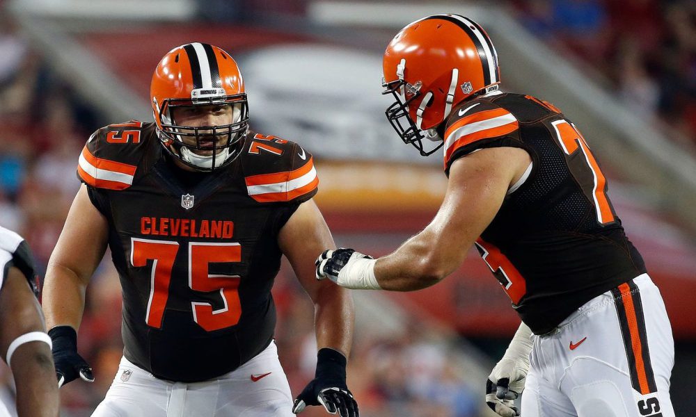 Cleveland Browns: How is Joel Bitonio performing at left tackle?