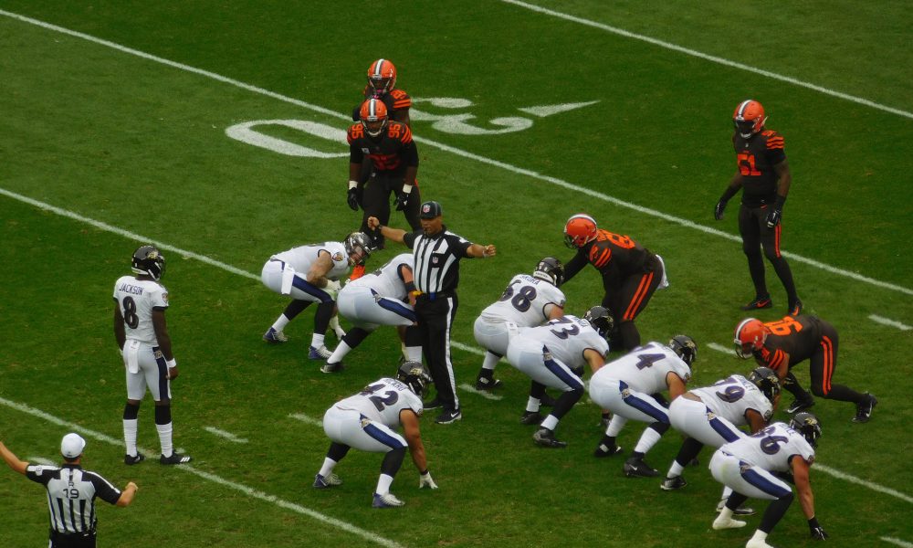 Browns Battle Until End Against Chiefs - Toledo Whitmer High School Alum  Phil Hoskins Blocks Browns Game Winning Field Goal Attempt