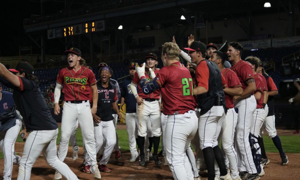 Captains top Quad Cities on Jorge Burgos' walkoff homer in the 10th –  News-Herald